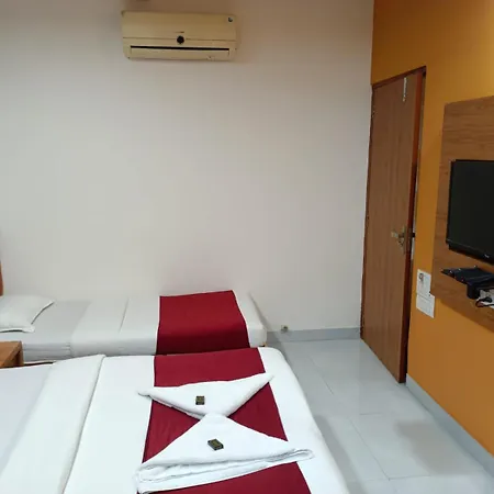 Hotel Airport Annex *