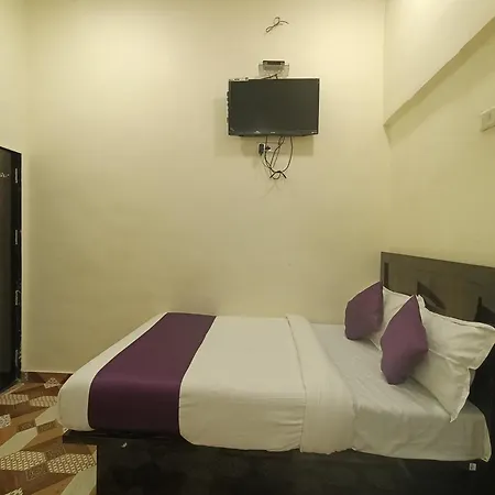 Guest house Star Of Kurla - Nearest From Kurla - Near Bkc
