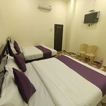 Star Of Kurla - Nearest From Kurla - Near Bkc Guest house *