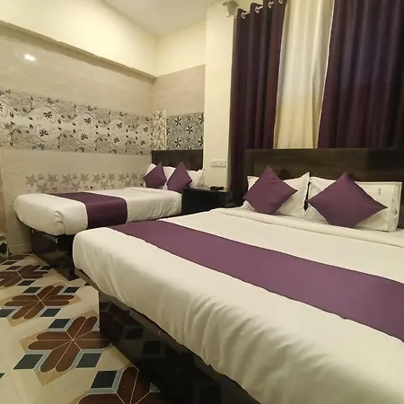 Guest house Star Of Kurla - Nearest From Kurla - Near Bkc