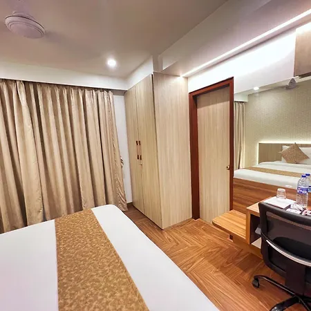 Apartment White House By Maxxvalue Service Bandra