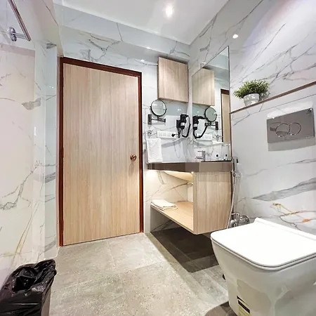 Apartment White House By Maxxvalue Service Bandra