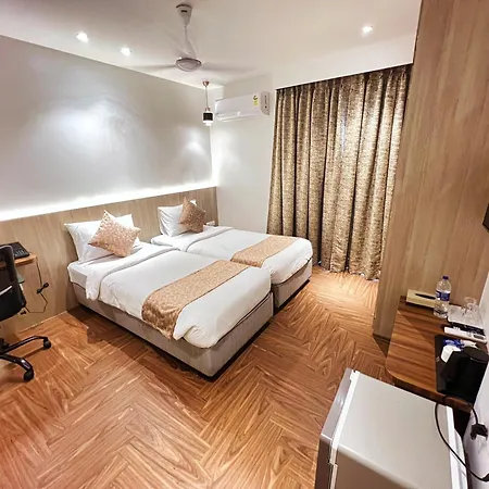 White House By Maxxvalue Service Bandra *