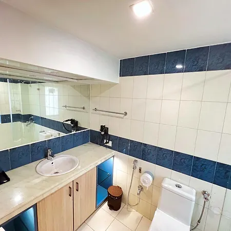 Apartment White House By Maxxvalue Service Bandra
