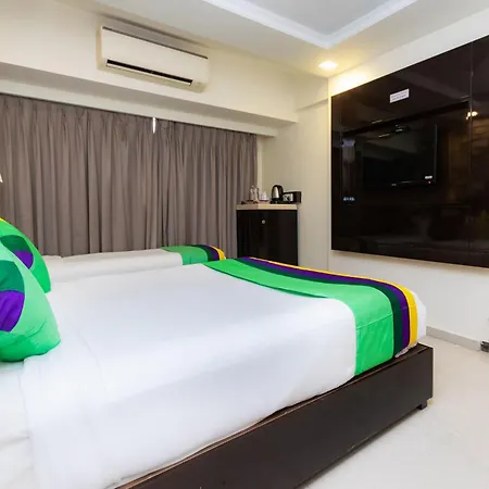 Treebo Laaiba Residency