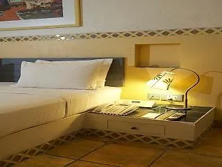 The Gordon House - Near Gateway Of India