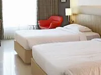 Satkar Residency Hotel 4*