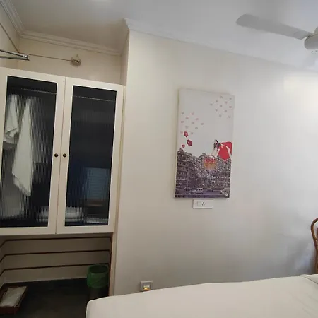 Kemps Corner Hotel Mumbai