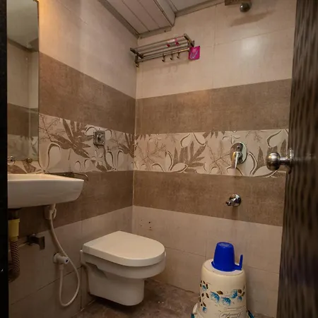 Hotel J D Residency