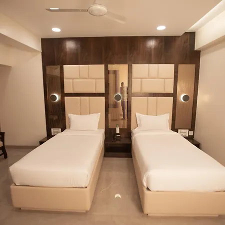 Naaz Executive Hotel Mumbai