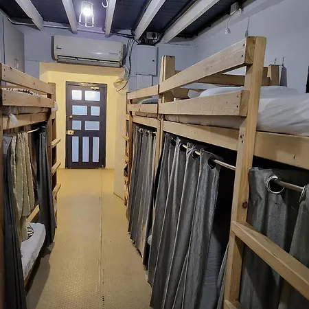 Namastey Backpackers Hostel Mumbai