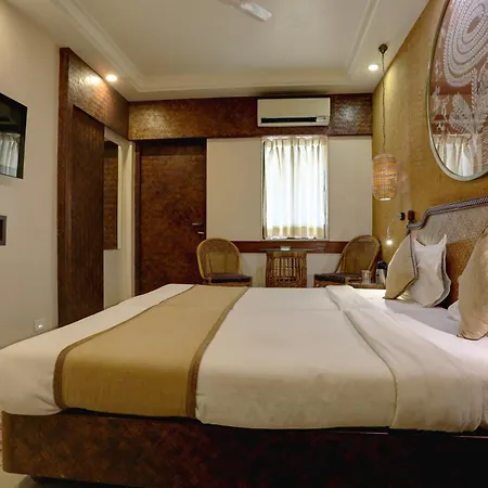 Accord Hotel Mumbai