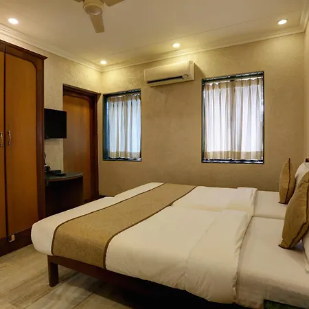 Accord Hotel 3*