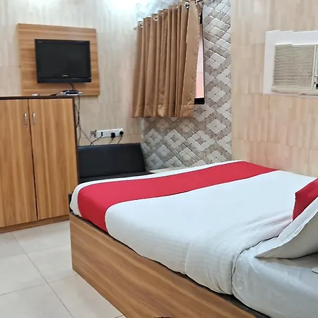 Swapna International 3* Mumbai