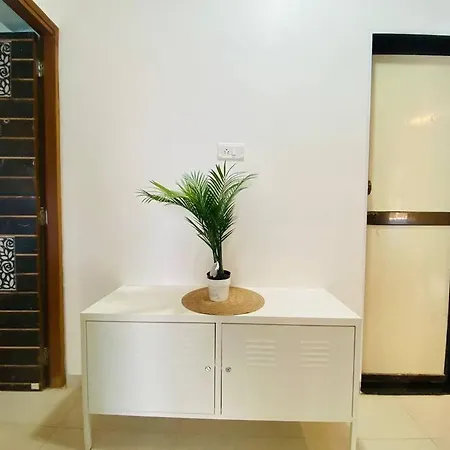 Apartment Pali Carters Building 101, 20th Road, Khar West By Connekt Homes