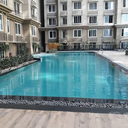 Apartment Kanakia Paris D Wing At Bkc, Near Asian Heart Hospital, A Luxury By Connekt Homes *