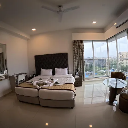 Apartment Maxxvalue Chandivali