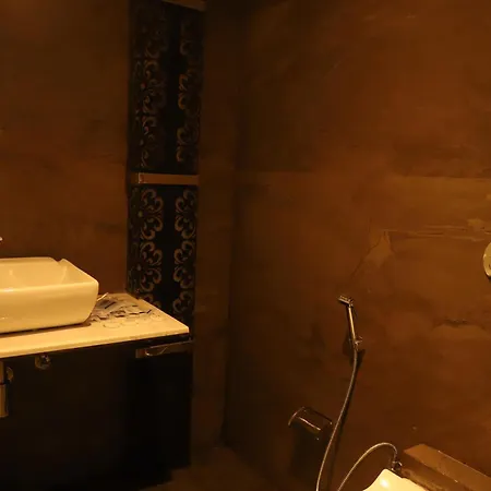 Sai Pritam Hotel 3*