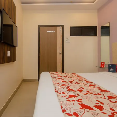 Hotel O Golden Nest Near Chhatrapati Shivaji International Airport Mumbai