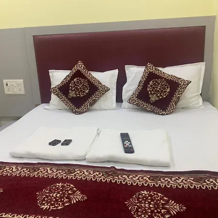 Sai Plaza, Chembur Guest house
