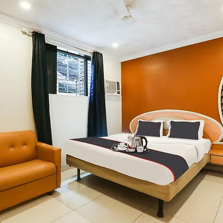 Hotel Collection O De Meridian Near Versova Beach 3*
