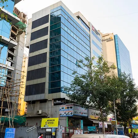 Larmont Luxury Hotel Mumbai