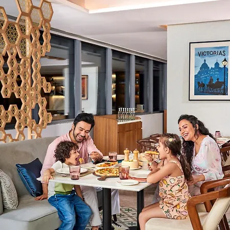 Novotel International Airport 5*