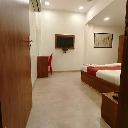 Crown Juhu Hotel Mumbai