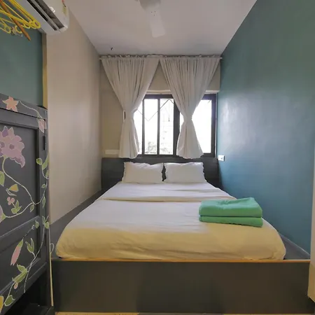 Apartment Queenie - Bandra West Mumbai