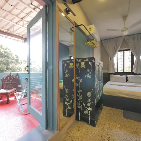Apartment Queenie - Bandra West Mumbai