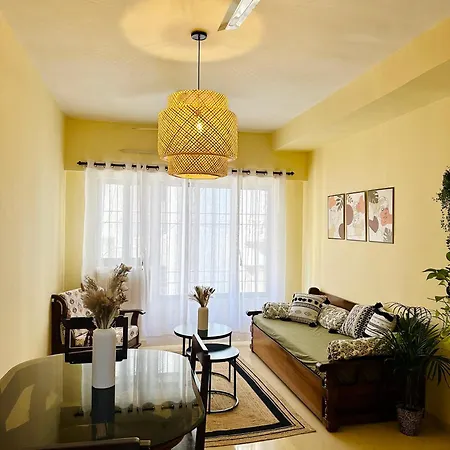 Entire 1 Bhk In Bandra West Apartment