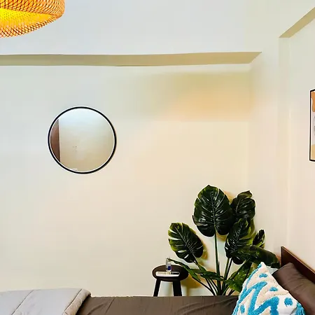 Entire 1 Bhk In Bandra West Mumbai