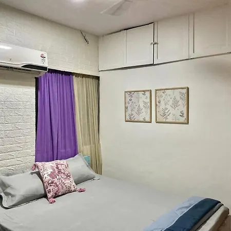 Bougainvillea Bliss~entire 1bhk In Bandra's Heart Apartment Mumbai