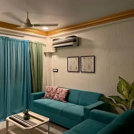 Bougainvillea Bliss~entire 1bhk In Bandra's Heart Apartment Mumbai