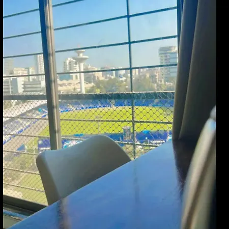 Stadium Homestay *