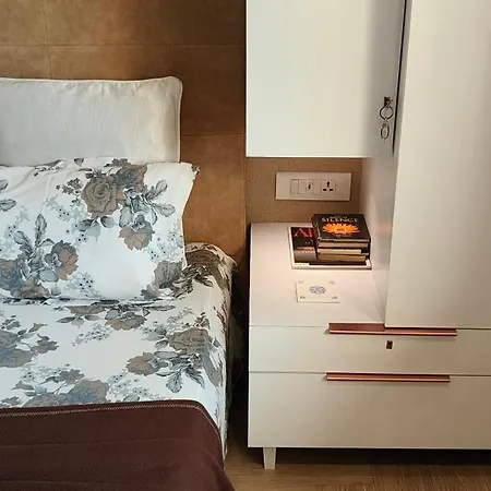 Forest View Bedroom Homestay