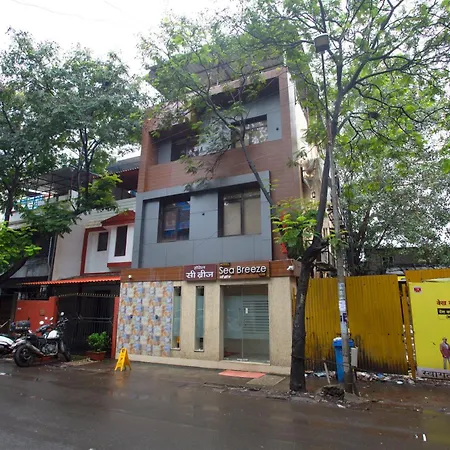 Sea Breeze Guest house 3*