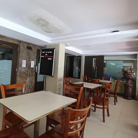 Hotel Samrat 3*