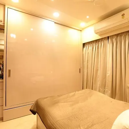 Luxury 1 Bedroom - 2 Mins From Airport Mumbai