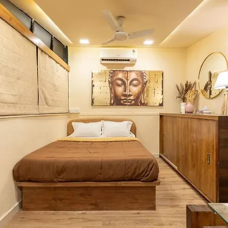 Apartment House At The Heart Of Bandra. *
