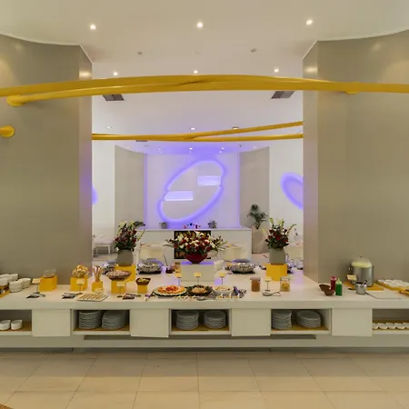 Kohinoor Elite Near Bkc Hotel 4*