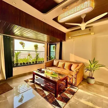 Best Sea View ,juhu Apartment Mumbai