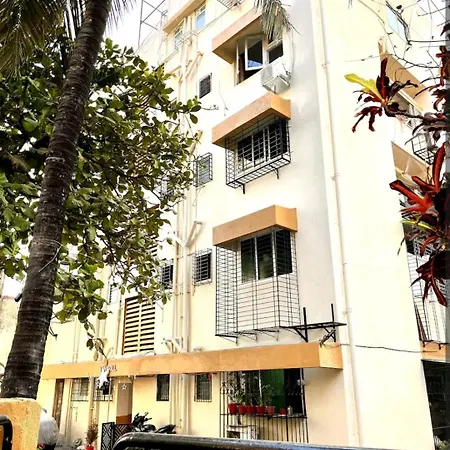 Top-floor Oceanfront Designer In Bandra Apartment