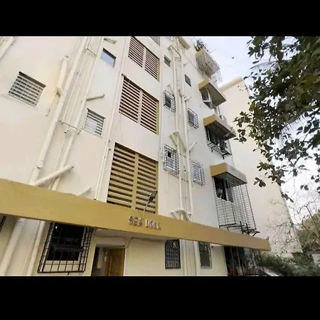 Top-floor Oceanfront Designer In Bandra Apartment Mumbai