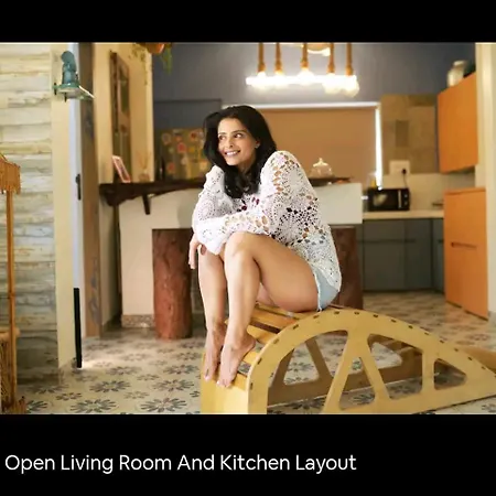 Top-floor Oceanfront Designer In Bandra * Mumbai