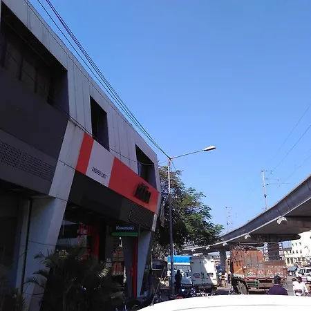 Bed & Breakfast Oyo Town Mumbai