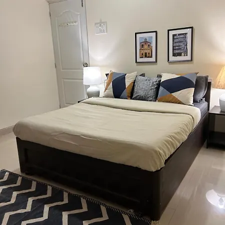 Apartment 2bhk, Off Carter Rd, Bandra West *