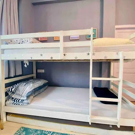 Rahat Manzil- The Old Warm Charm 2 Bedroom In Khar West By Connekt Homes * Mumbai