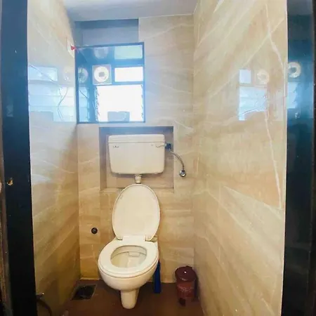 Rahat Manzil- The Old Warm Charm 2 Bedroom In Khar West By Connekt Homes Mumbai