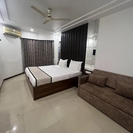 Supreme - Cuffe Parade Mumbai